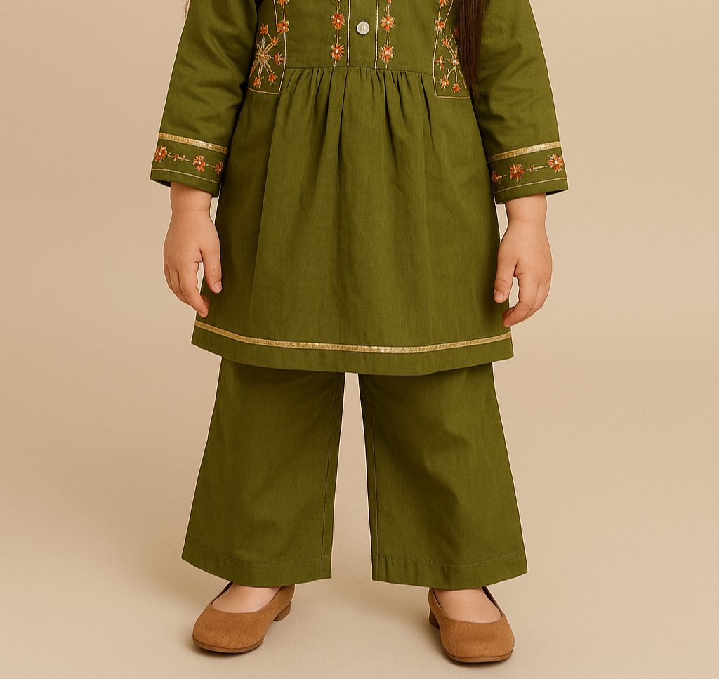 Elegant Moss Green Embroidered Kameez with Plazo Pajama